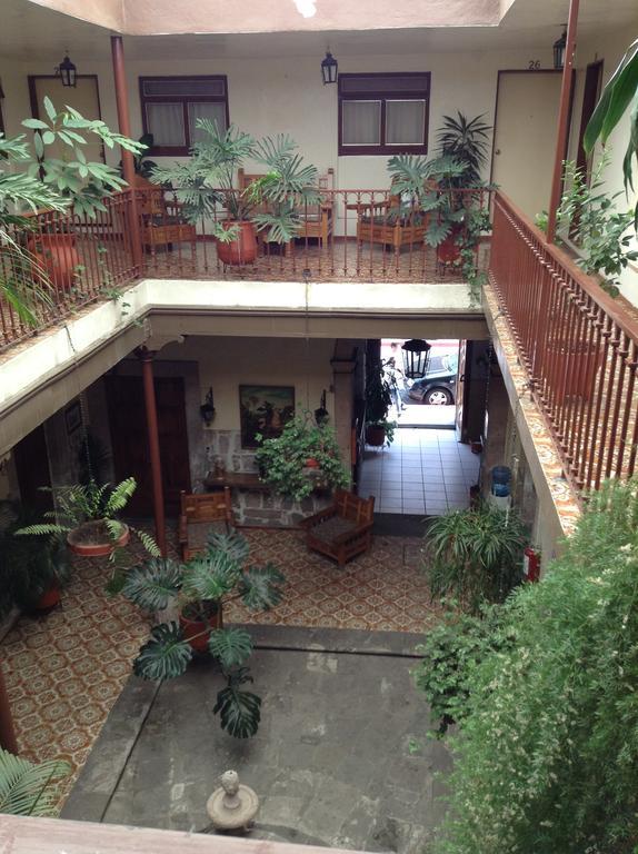Hotel Atilanos Morelia Bagian luar foto